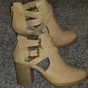 Soda Camel Booties